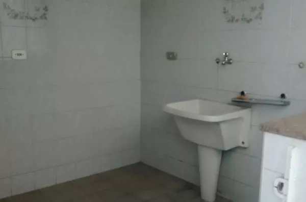 Ref: 7000  V - Sobrado para venda 