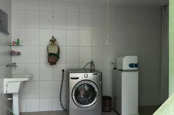 Ref: 7043V -Sobrado para venda