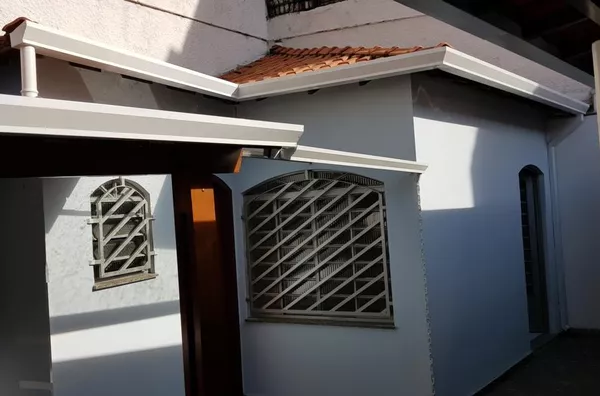 REF: 7080V - CASA TERREA PARA VENDA