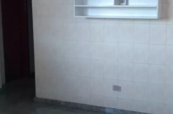 REF: 7082V - CASA TERREA PARA VENDA