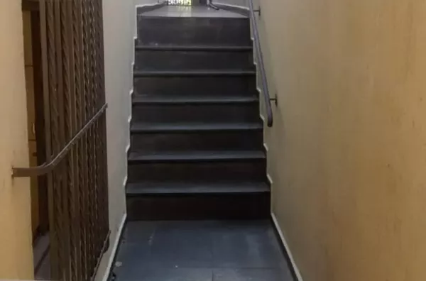 REF: 7082V - CASA TERREA PARA VENDA