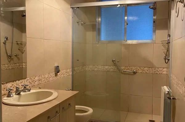 Apartamento para venda na Praça Cel. Pedro Osório