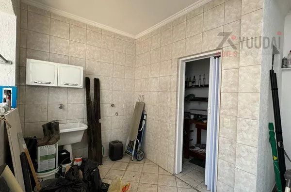 lavanderia com dispensa