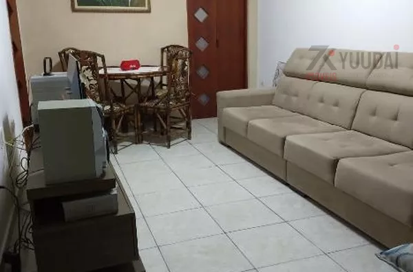 Casa à VENDA, 2 quarto(s), Vila Carrão, São Paulo