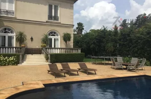 Casa em condomínio para VENDA, ou LOCAÇÃO, 6 suíte(s), Alphaville, SP