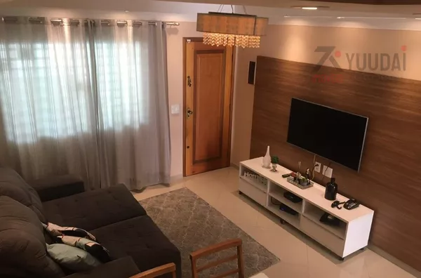 Sobrado à VENDA, 3 suíte(s), Vila Araguaia, São Paulo