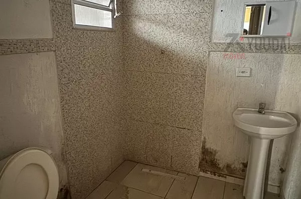 Casa térrea com 2 moradias para venda,  Vila Carrão, São Paulo