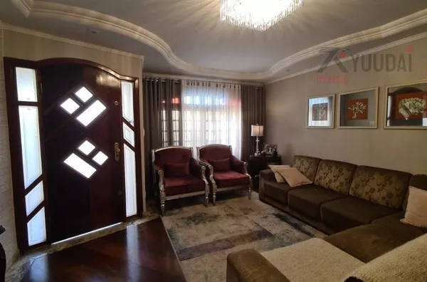 Sobrado à VENDA, 8 quarto(s), Vila Santa Isabel, São Paulo