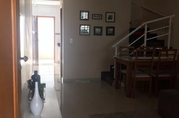 Sobrado à VENDA, 3 suíte(s), Vila Araguaia, São Paulo