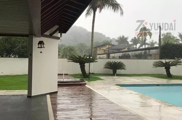 Casa à VENDA, 4 suíte(s), Jardim Acapulco, Guarujá