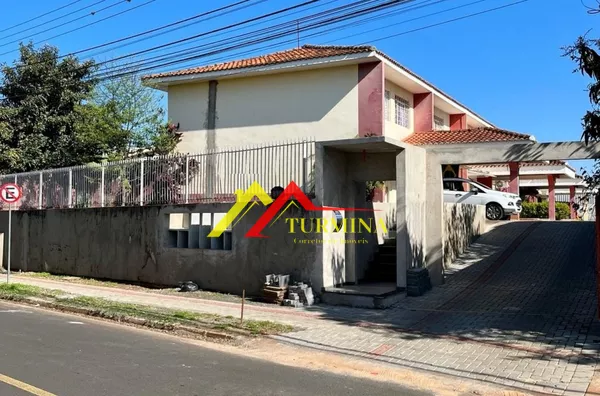 Entrada sendo reformada