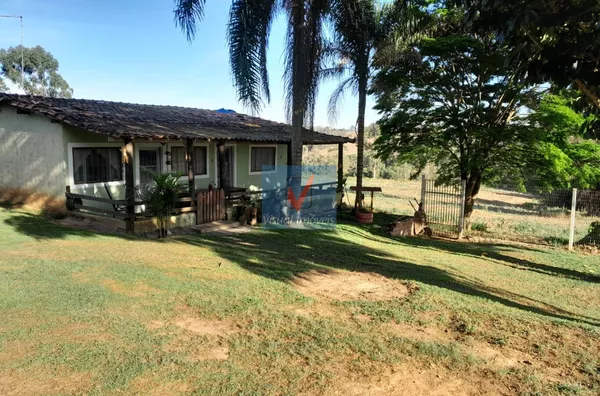 Sítio para venda, 2 quarto(s),  Campo De Boituva, Boituva