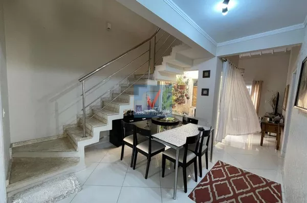 Casa para venda, 4 quarto(s),  Jardim Regina, Indaiatuba