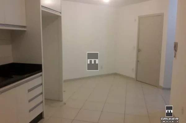 Apartamento de 2 dormitórios sendo 1 suíte para locação no bairro Costa e Silva