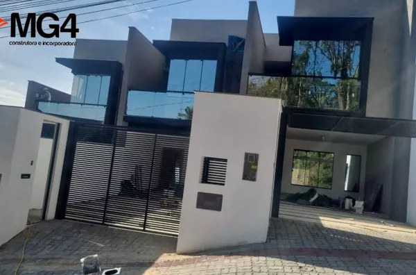 Geminado para venda no bairro Bom Retiro em Joinville