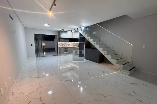 Casa geminada a venda no bairro Bom Retiro, Joinville