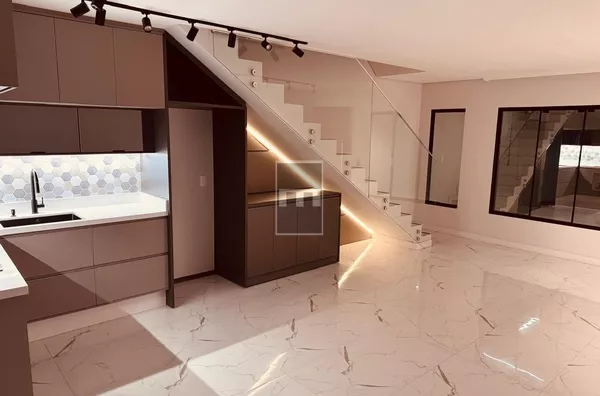 Casa geminada a venda no bairro Bom Retiro, Joinville
