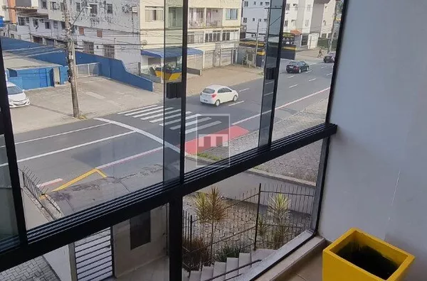 Apartamento de 3 dormitórios para no bairro Saguaçu em Joinville