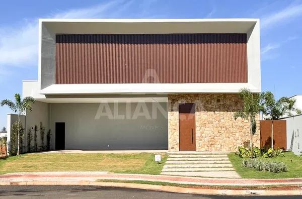 Casa em condomínio para venda, 4 quarto(s),  Jardim Sul, Uberlândia