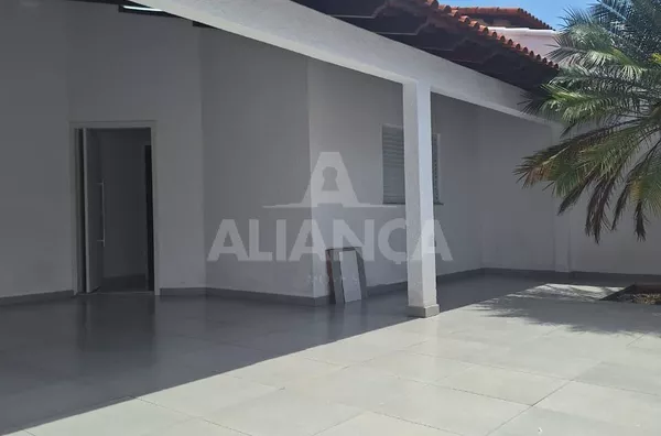 Casa para venda, 3 quarto(s),  Cidade Jardim, Uberlândia