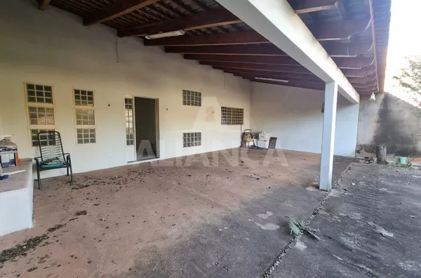 - casa sobrado para venda, 4 quarto(s),  Granada, Uberlândia