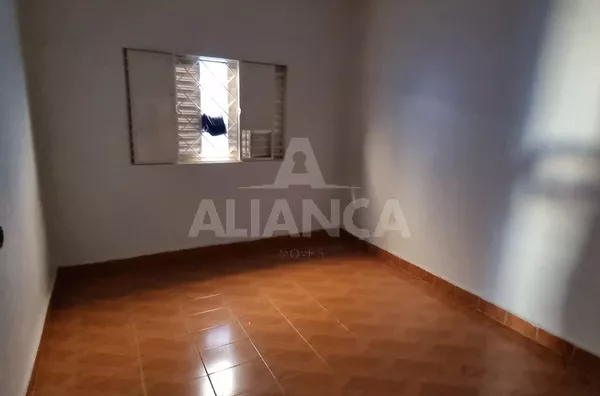 Casa para venda, 4 quartos,  Santa Mônica, Uberlândia