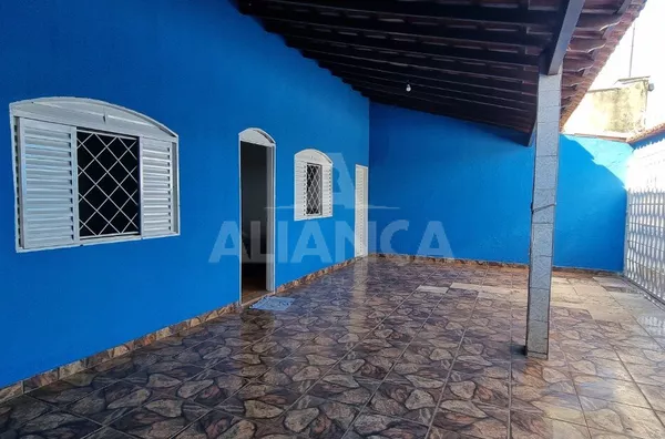 Casa para venda, 4 quarto(s),  Santa Mônica, Uberlândia