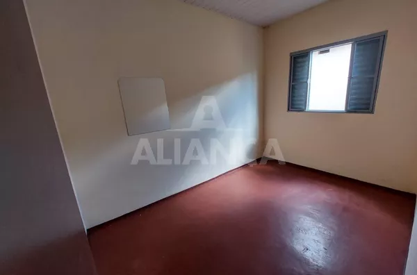 Casa  colonia para venda, 2 quarto(s),  Planalto, Uberlândia
