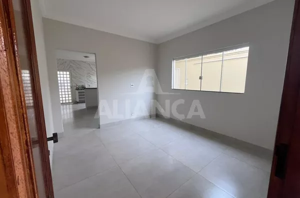 Casa para venda, 3 quarto(s),  Segismundo Pereira, Uberlândia