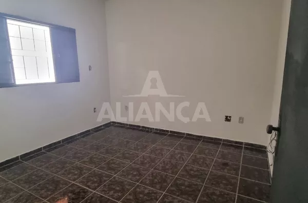 Casa para venda, 2 quarto(s),  Granada, Uberlândia