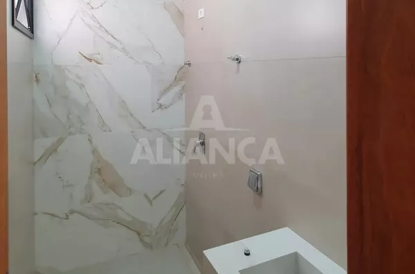 Casa para venda 3 SUÍTES cidade jardim uberlândia