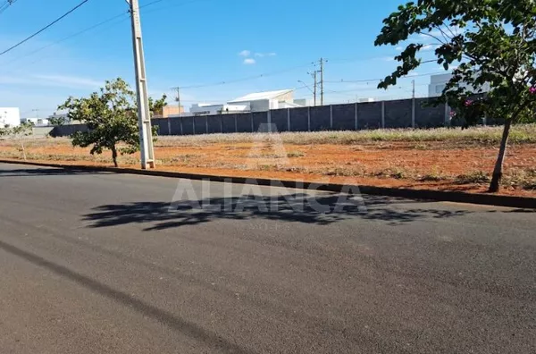 Terreno para venda,  Novo Mundo, Uberlândia