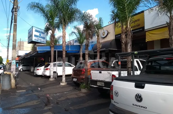 LOJA NORMAL para aluguel Planalto Uberlândia