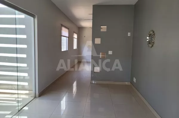 Casa para venda com 3 quartos,  Pampulha, Uberlândia