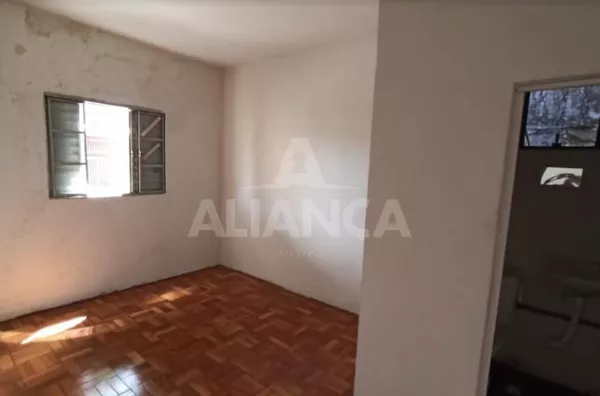 Casa no Martins, Pousada e 04 kitnets.