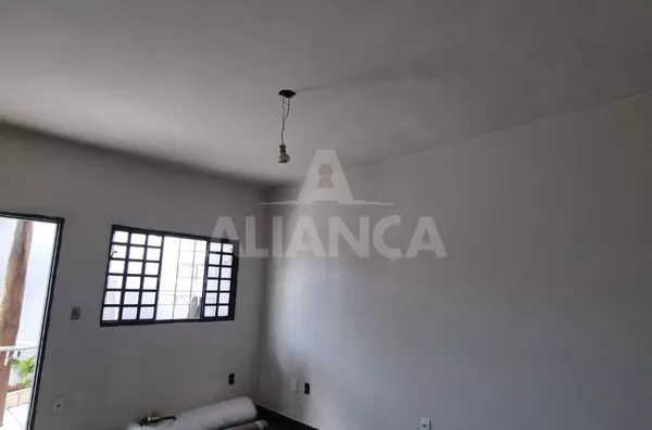 Casa para venda, 2 quarto(s),  Granada, Uberlândia