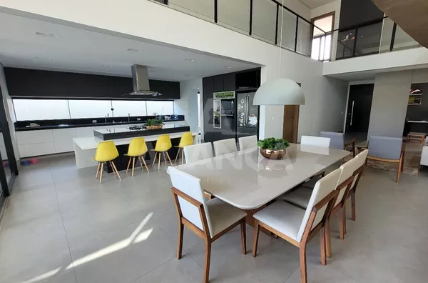 Casa em condomínio para venda, 3 quartos,  Jardim Sul, Uberlândia