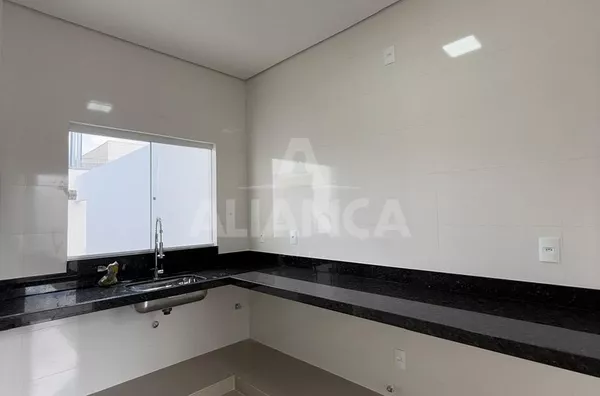 Casa para venda, 3 quarto(s),  Segismundo Pereira, Uberlândia