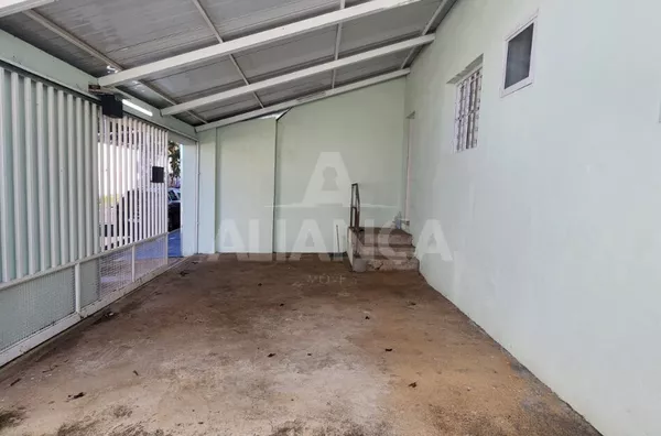 Casa para aluguel, 2 quartos,  Tibery, Uberlândia