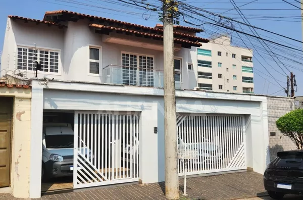 Casa para venda, 4 quartos,  Saraiva, Uberlândia