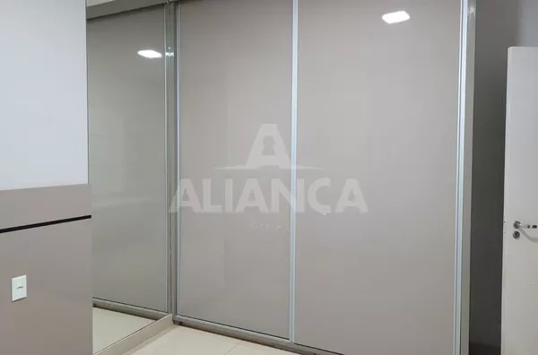 Casa para venda com 3 quartos,  Pampulha, Uberlândia