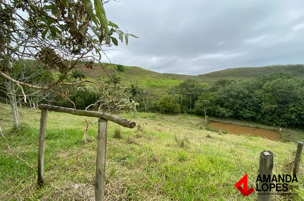Terreno c/ Área Total  7000m²  no Condomínio Enseada