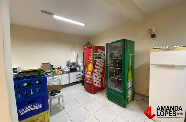 Loja c/ 160m² e 2 Banheiros no Granbery