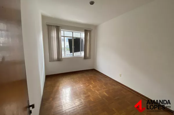 Apart. 2 Qtos. no bairro Santa Helena, Juiz De Fora