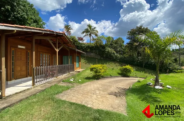 Casa Linear 3 Qtos. c/ 3 Suítes no Condomínio Miragem - Simão Pereira