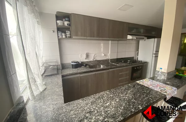 Apart. 2 Qtos. c/ Suíte e Varanda - 1 vaga no bairro Bom Jardim