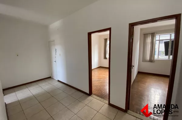 Apart. 2 Qtos. no bairro Santa Helena, Juiz De Fora