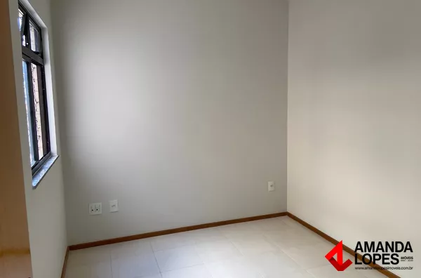 Apart. 2 Qtos. c/ 1 Vaga no bairro Santa Helena