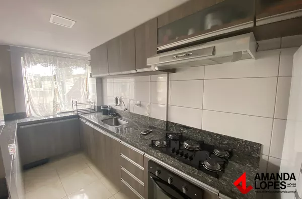 Apart. 2 Qtos. c/ Suíte e Varanda - 1 vaga no bairro Bom Jardim