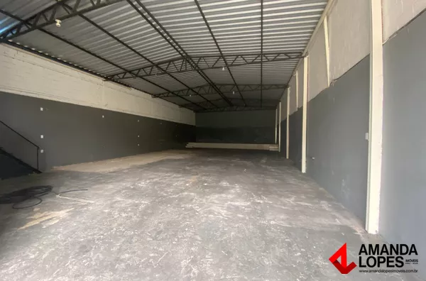 EXCELENTE GALPÃO PARA LOCAÇÃO – BAIRRO SANTO ANTÔNIO 